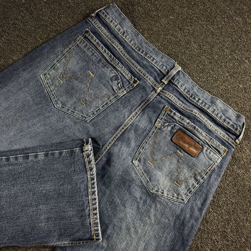Wrangler Retro Slim Bootcut Jeans 35x32 Med Wash Denim *Stains* Cowboy